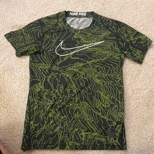 Boys Nike dry fit shirt